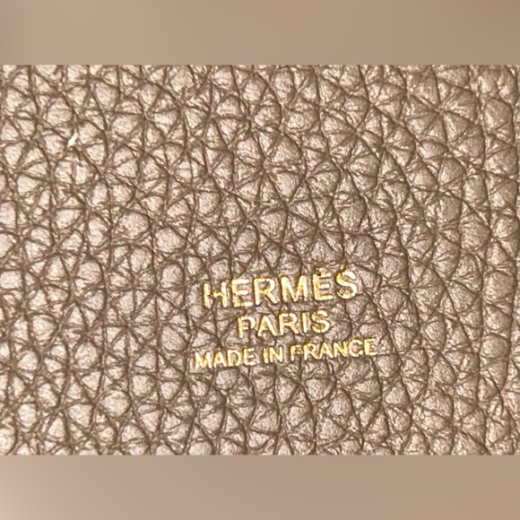 🌟SOLD🌟NEW! NIB HERMES Picotin Lock 22 Etoupe Clemence Gold Hardware *2023* - Picture 10 of 12